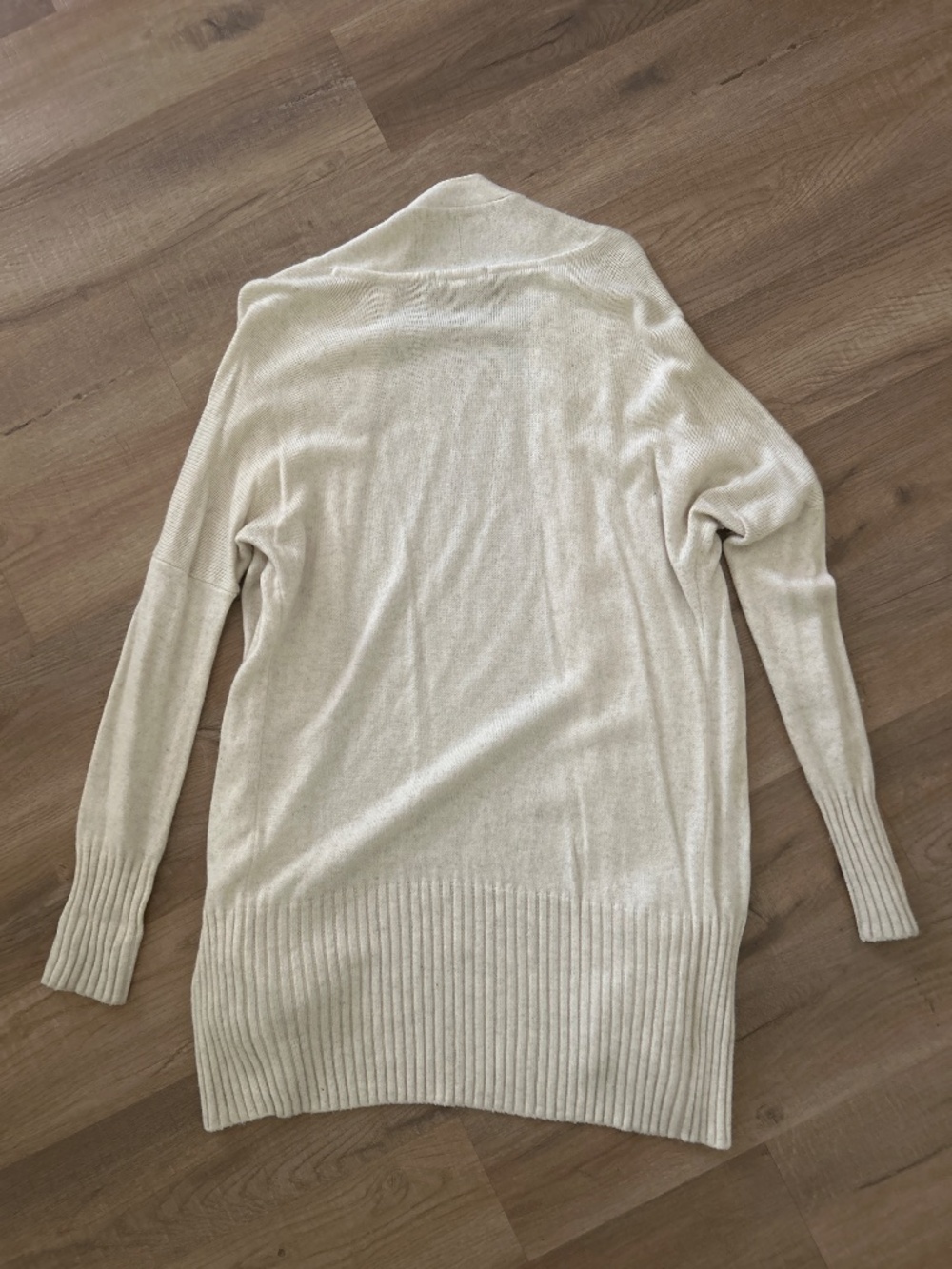 Cardigan - Picture 2 of 2